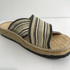 Sketchers Espadrille Sandals Slipons SZ 8.5